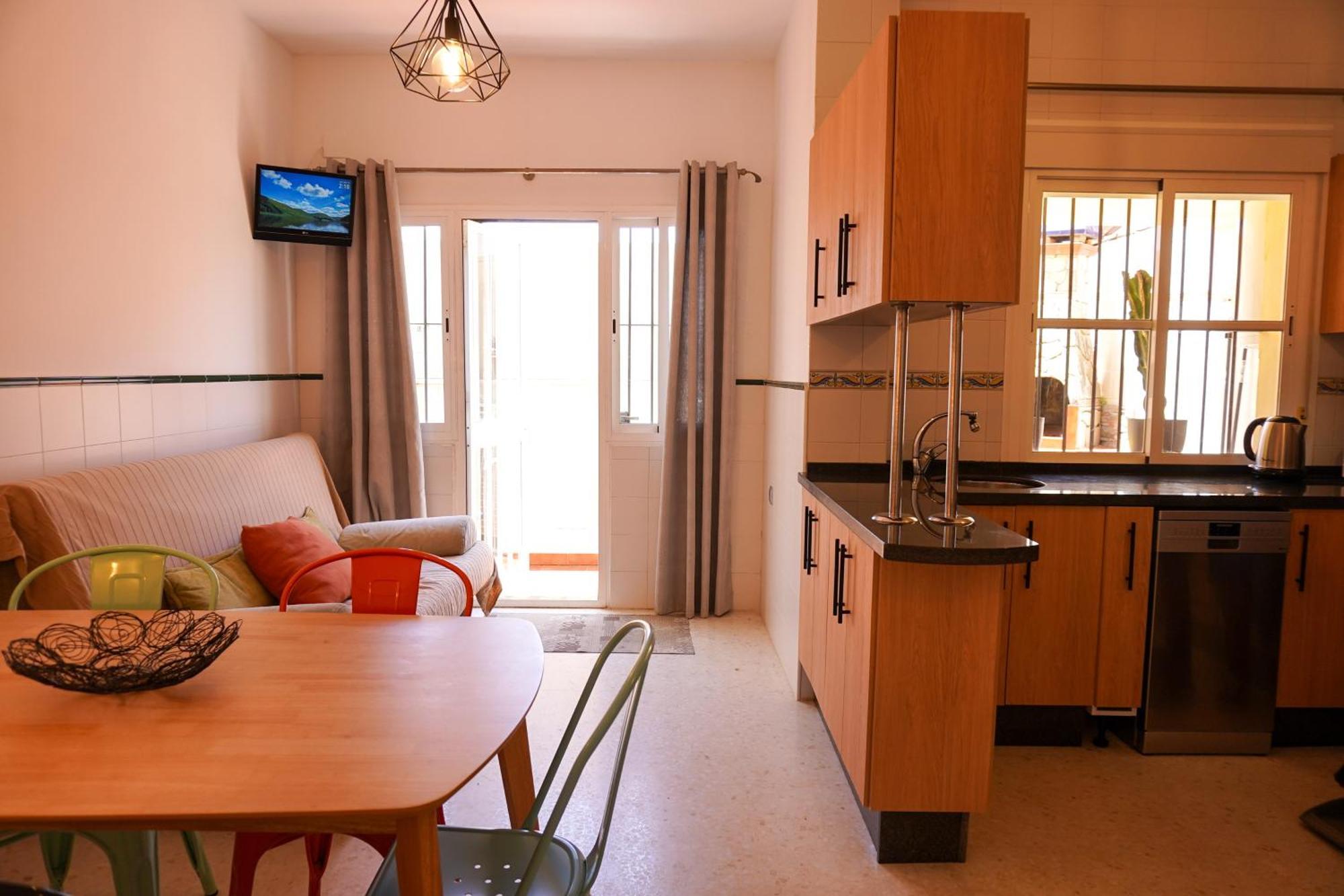 Tarifa Family House 5 Min Walk To The Beach And Old Town المظهر الخارجي الصورة