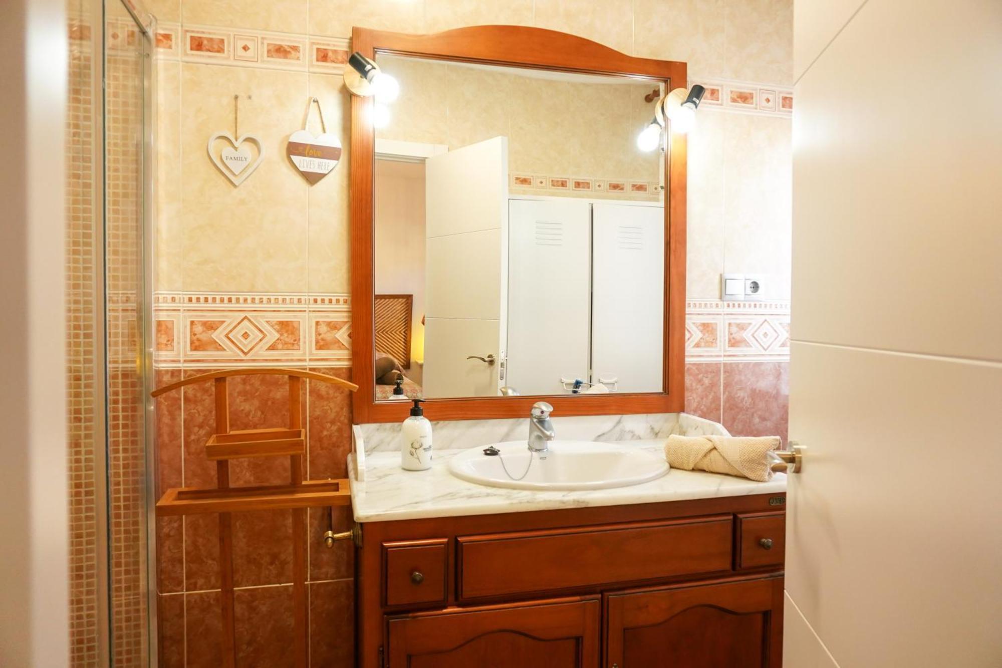 Tarifa Family House 5 Min Walk To The Beach And Old Town المظهر الخارجي الصورة